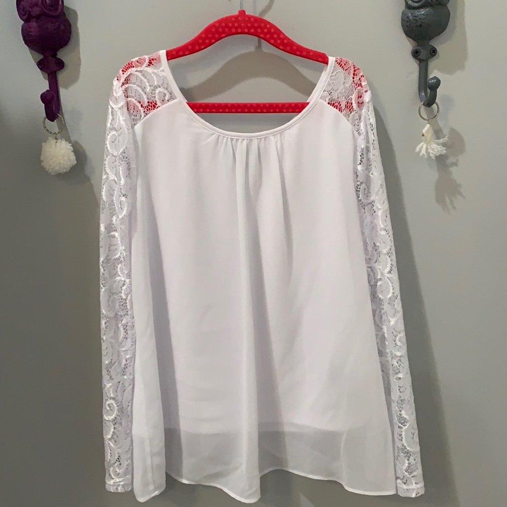 white lace sleeve shirt
